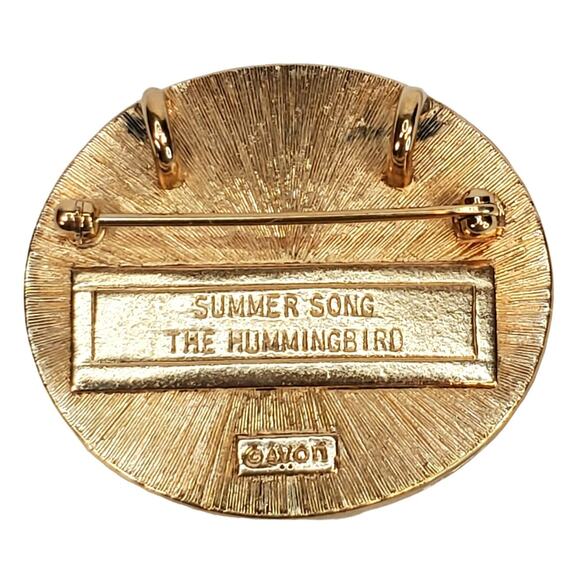 Vtg Avon Hummingbird Brooch Pendant Summer Song Gold Tone Animalcore Cottagecore - Picture 3 of 5